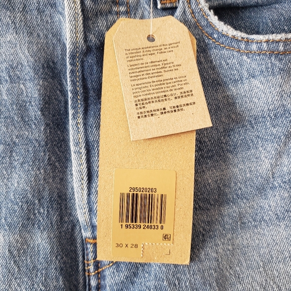 Levi's 501 skinny jeans distressed raw hem button fly size 30x28 NWT - Picture 8 of 9